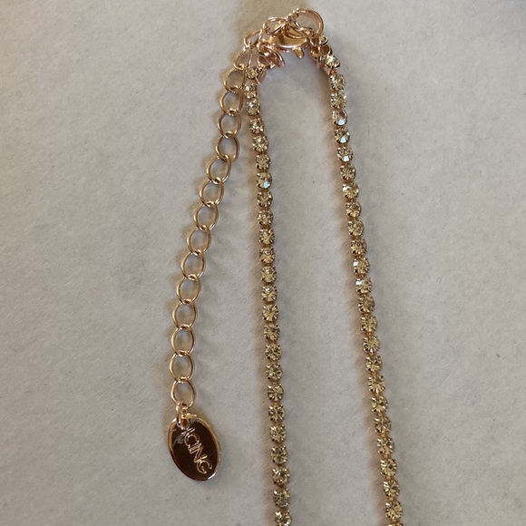 New! Icing brand Morganite Crystal Marquise Shaped Stone Tennis Chevron necklace - Picture 5 of 5